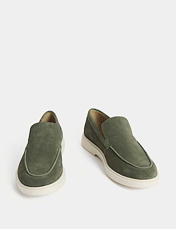 Mocassins en daim &agrave; semelle blanche - FR