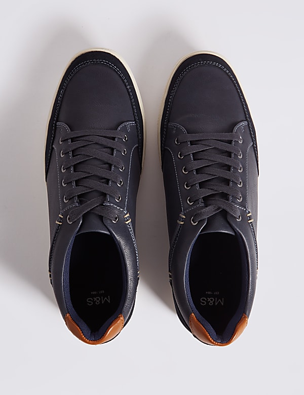Lace-up Trainers