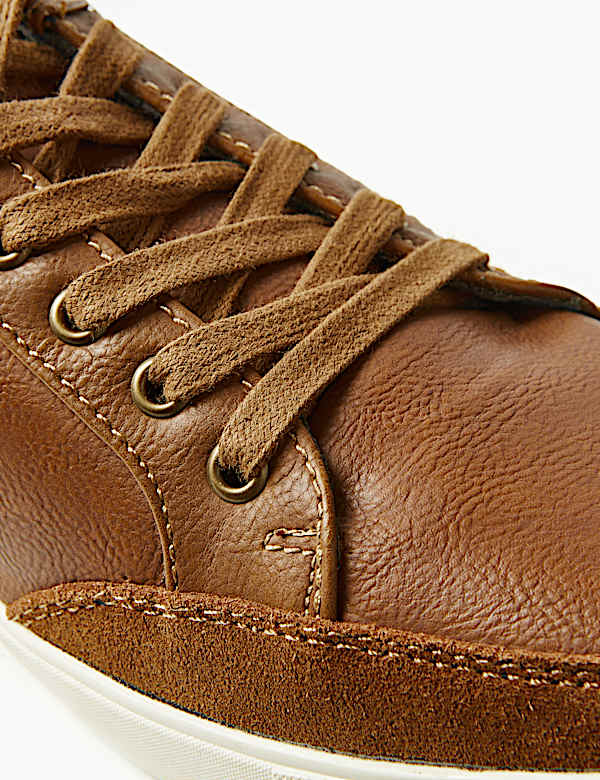 Lace-up Trainers