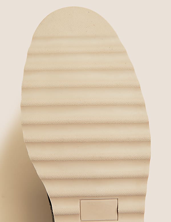 Chukka Boots