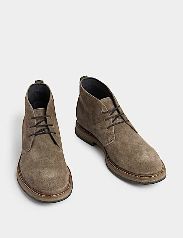Semi&scaron;ov&eacute; kotn&iacute;kov&eacute; boty stylu Chukka - CZ