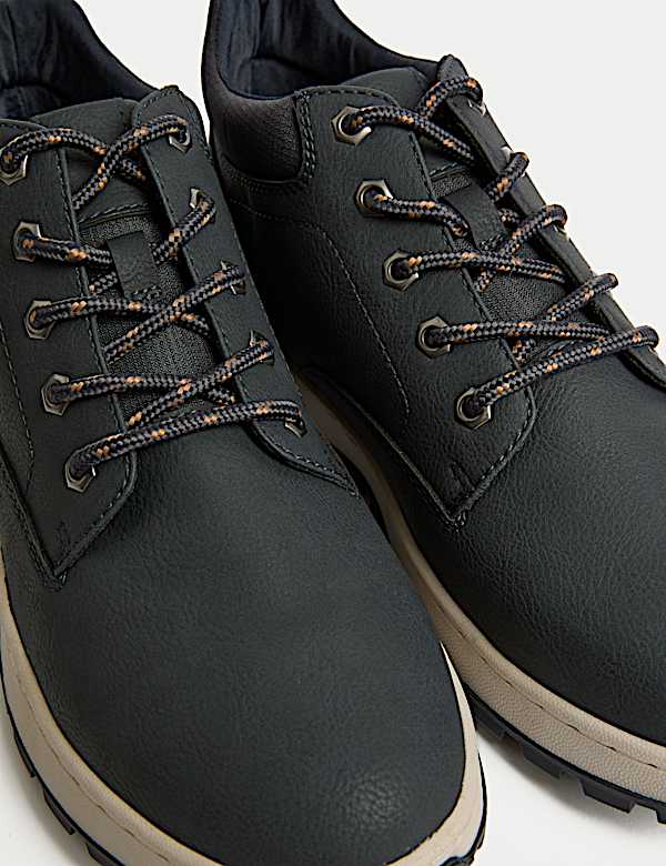 מגפיים ליום יום - IL