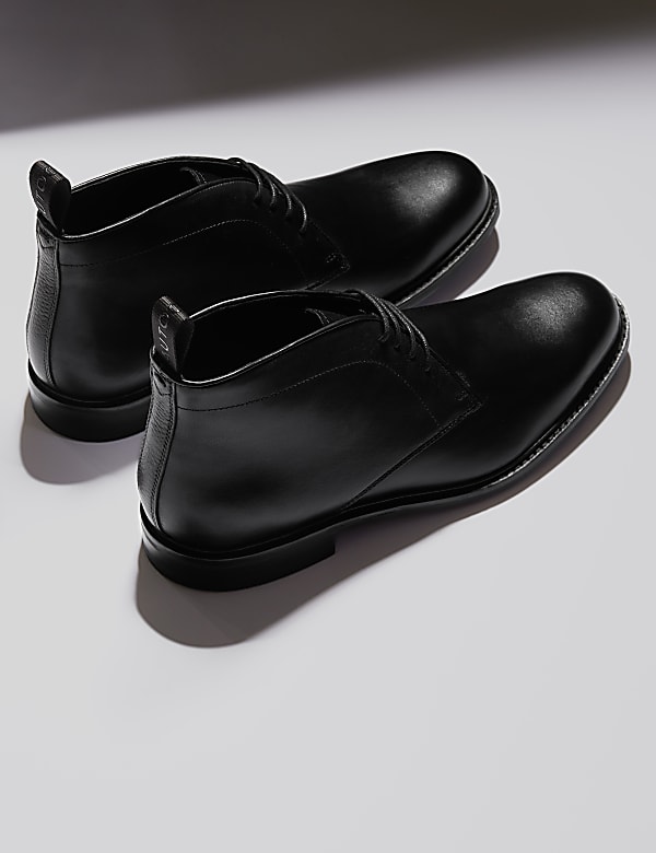 Leather Chukka Boots - DE