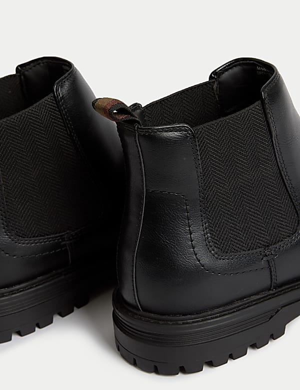 Cleated Chelsea Boots - DK