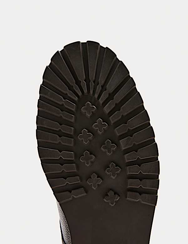 Autograph Leather Toe Cap Tumbled Boot - AT