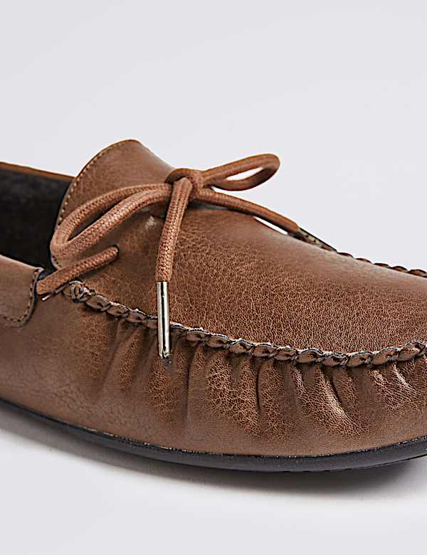 Moccasin Slippers with Freshfeet&trade;
