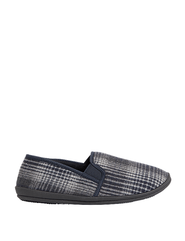 Fleece Lined Slippers with Freshfeet™