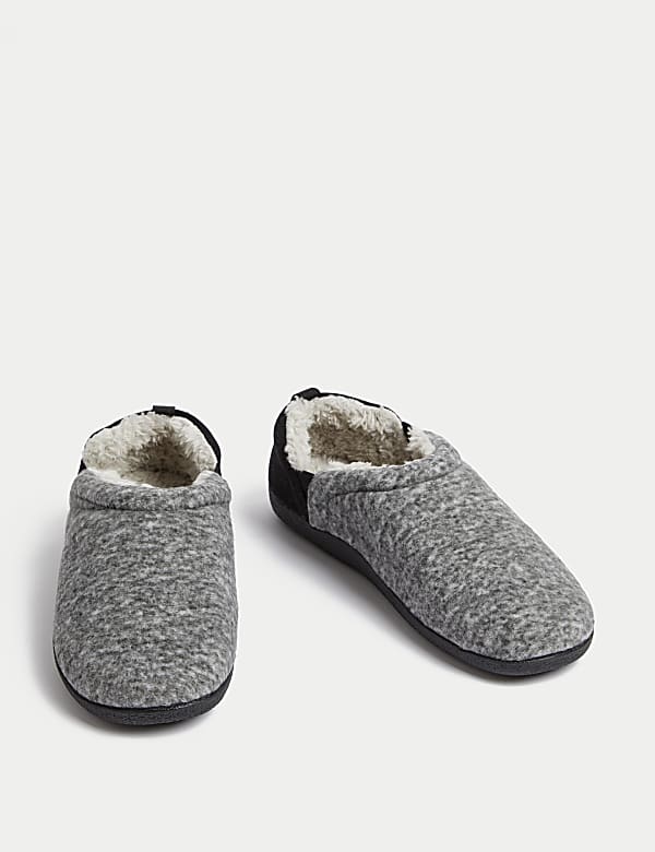 Fleece Lined Slippers with Freshfeet™ - GR