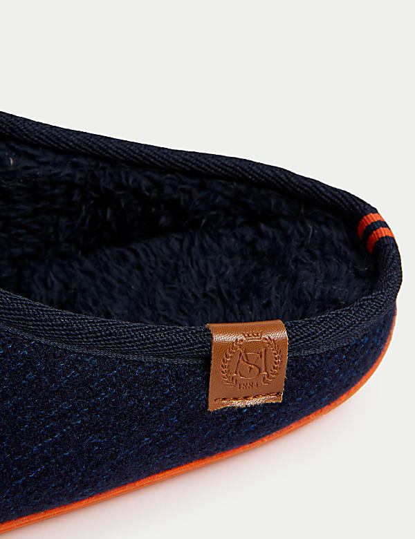 Fleece Lined Mule Slippers with Freshfeet™ - AT