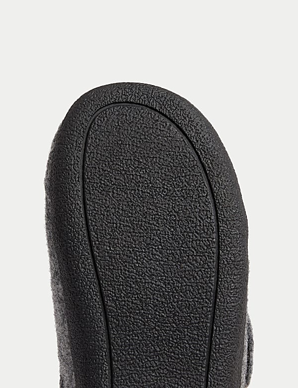 Riptape Slippers - CN