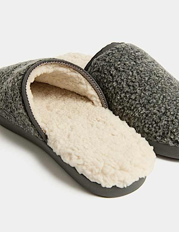 Mule Slippers with Freshfeet™ - US