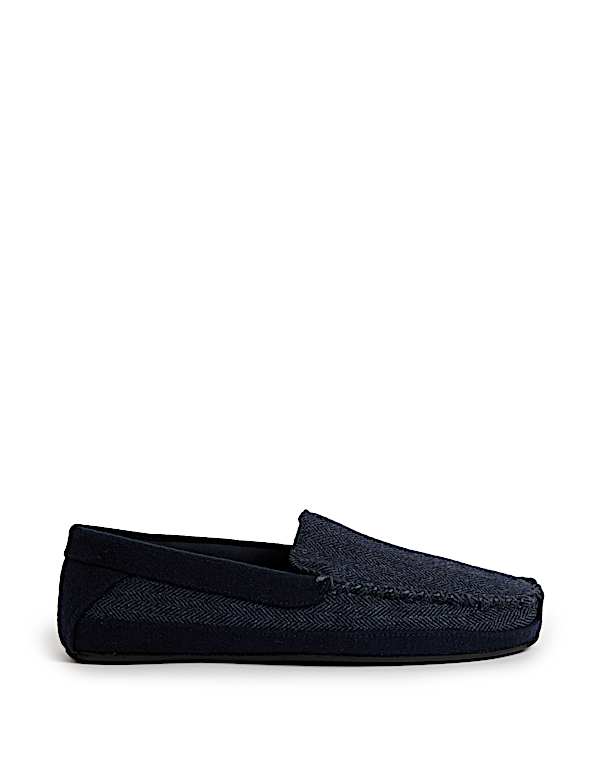 Herringbone Moccasin Slippers with Freshfeet™ - US