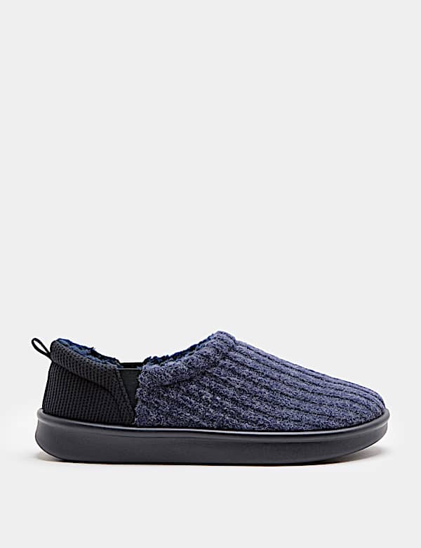 Chaussons contrast&eacute;s dot&eacute;s de la technologie Freshfeet&trade; - CA