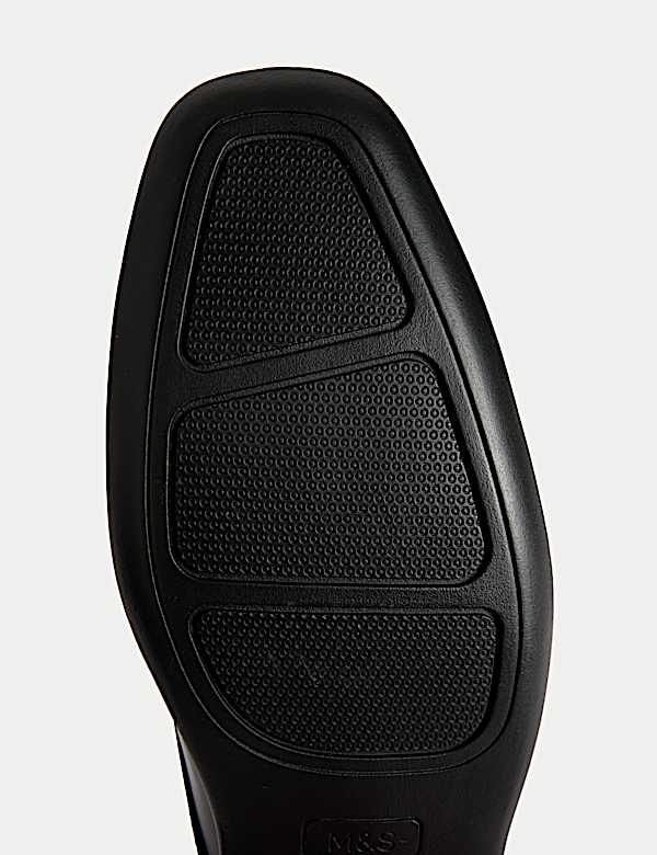 Slip-On Square Toe Shoes - CH