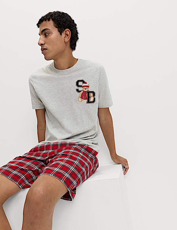 סט פיג'מה משפחתית לחג המולד ™Spencer Bear עם מכנסיים קצרים - IL