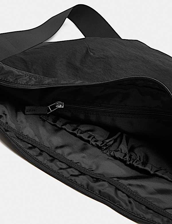 Bandolera Stormwear&trade; extragrande - US