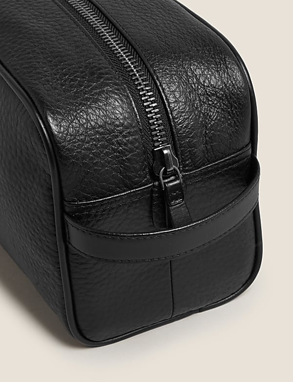 Leather Washbag