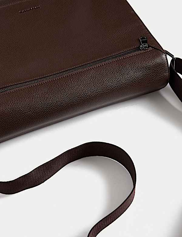 Leren koerierstas met kiezelpatroon - BE