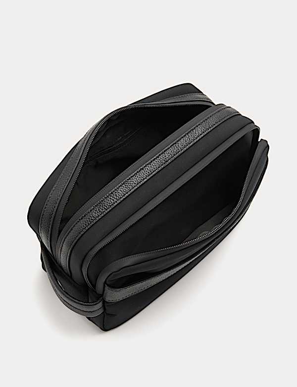 Trousse de toilette - CA