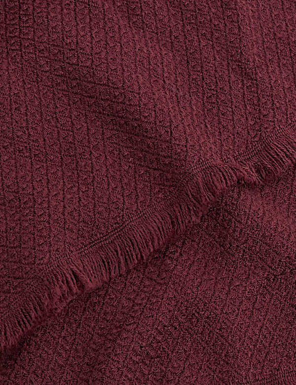 Geometric Textured Scarf