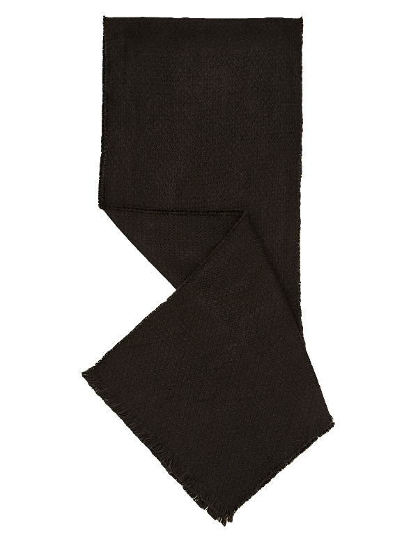 Geometric Textured Scarf