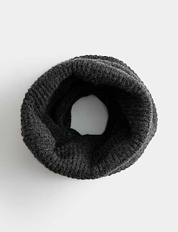 Knitted Snood - JE