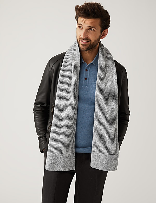 Knitted Textured Scarf