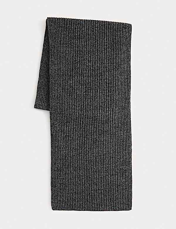 Knitted Scarf - IL