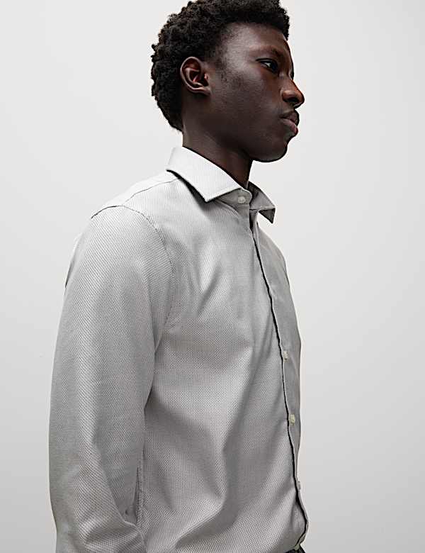 Schmal geschnittenes Hemd aus reiner reichhaltiger Baumwolle mit Strukturmuster - DE