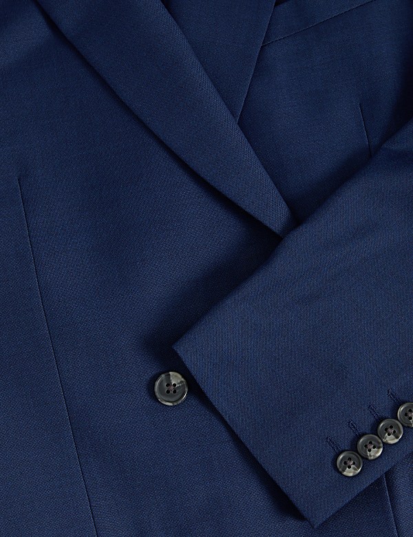 Schmal geschnittene, zweireihige Jacke mit Stretchanteil - AT