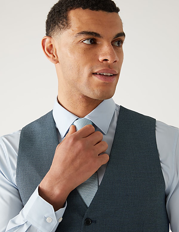 Regular Fit Textured Waistcoat