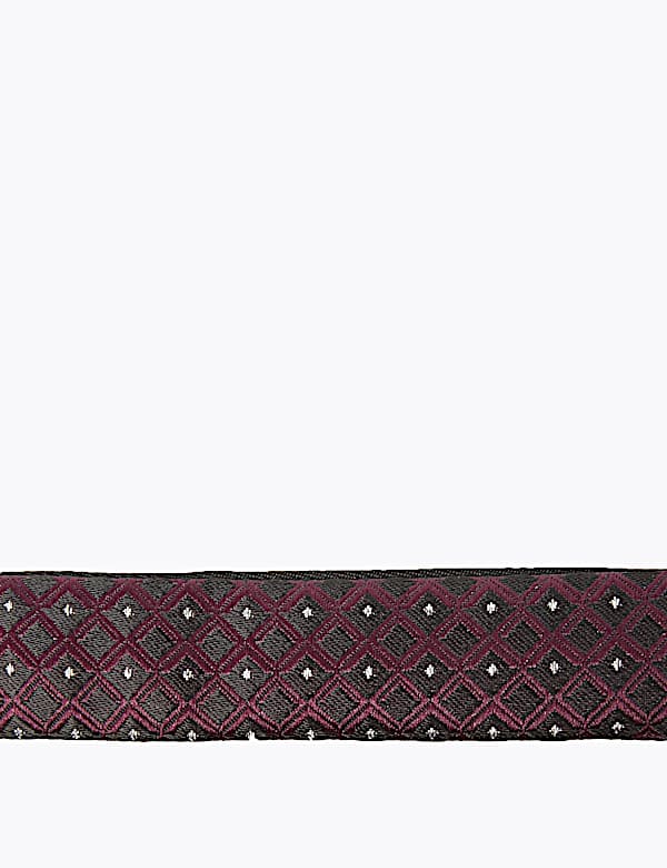 Geometric Bow Tie