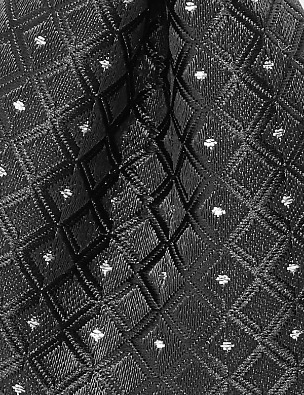 Geometric Bow Tie