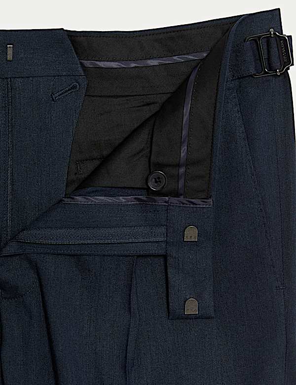 Anzughose aus italienischem Funktionsleinen-Mischgewebe mit eng anliegender Passform - DE