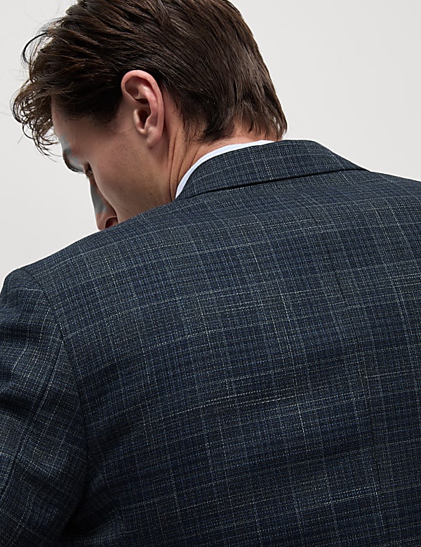 Tailored Fit Check Blazer