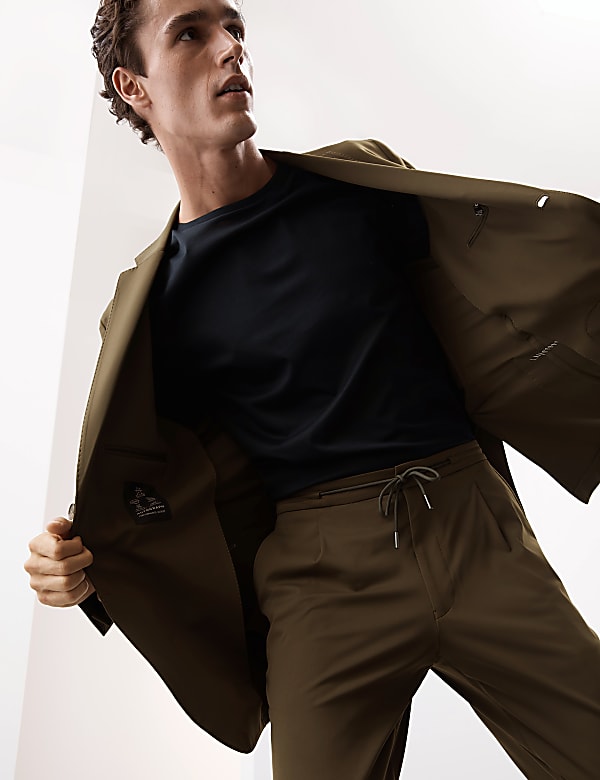 Tailored Fit Packable Blazer