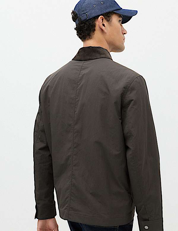 Chaqueta ligera de efecto arrugado - US