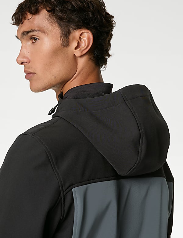 Softshell Hooded Jacket with Stormwear™