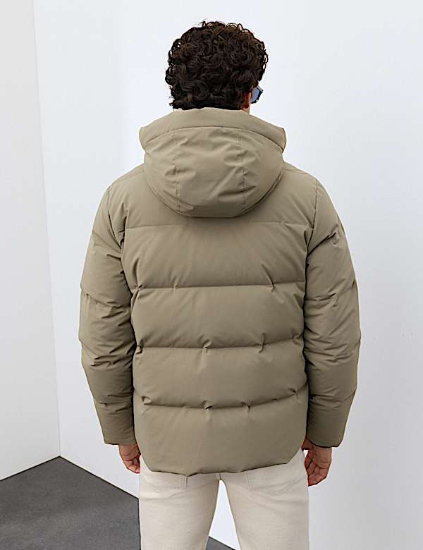 P&eacute;řov&aacute; pro&scaron;&iacute;van&aacute; bunda s motivem Stormwear&trade; - CZ