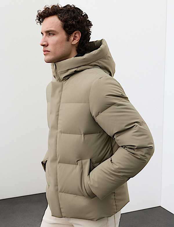 P&eacute;řov&aacute; pro&scaron;&iacute;van&aacute; bunda s motivem Stormwear&trade; - CZ