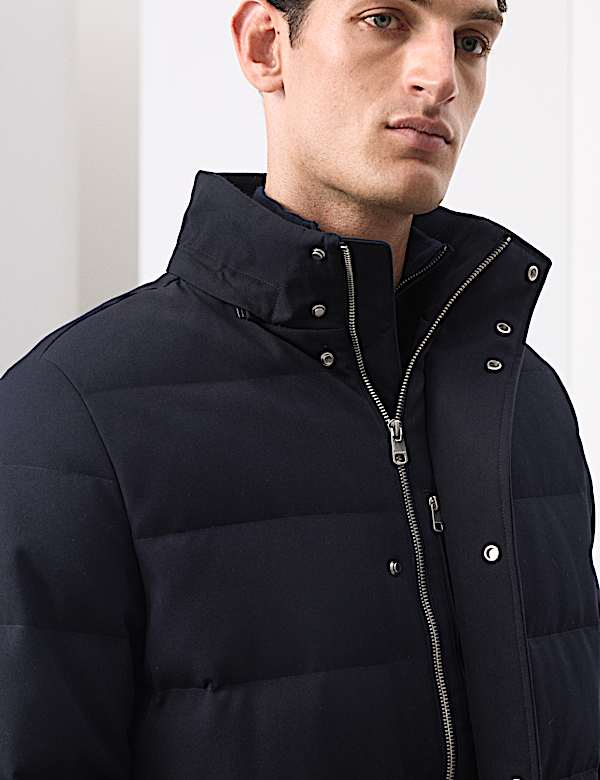 ז'קט ליומיום בריפוד נוצות ופוך ובשילוב Stormwear™ Plus - IL