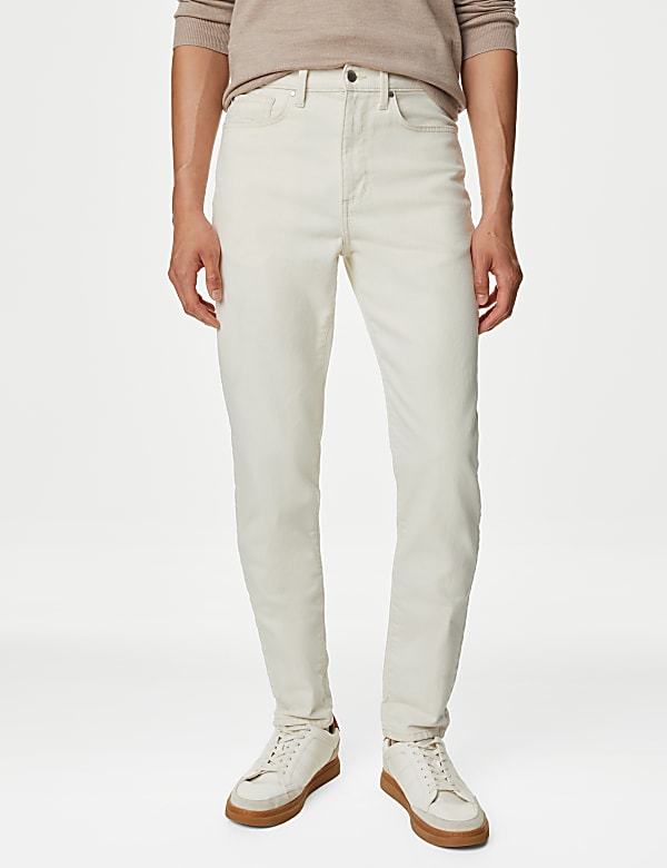 Tapered Fit Stretch Jeans