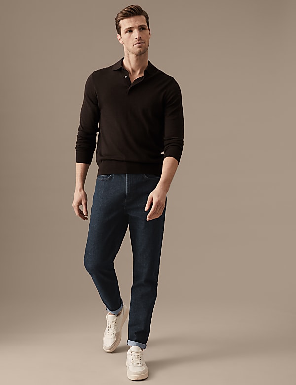 Tapered Fit Stretch Jeans