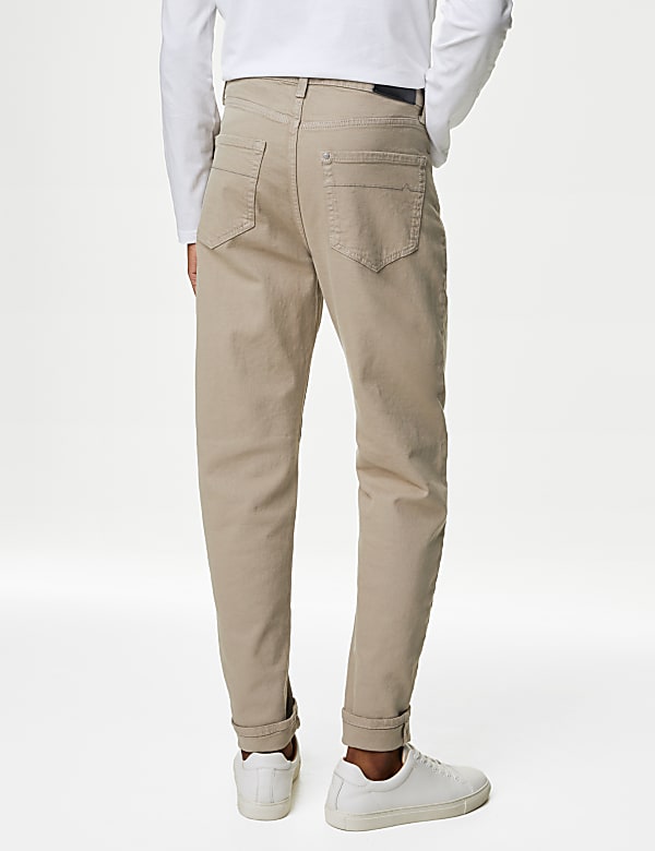 Tapered Fit Stretch Jeans