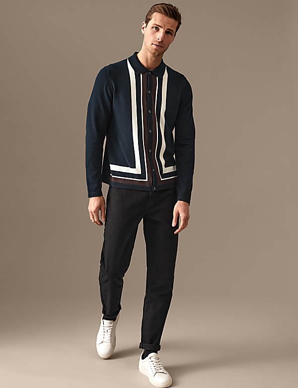 Tapered Fit Stretch Jeans