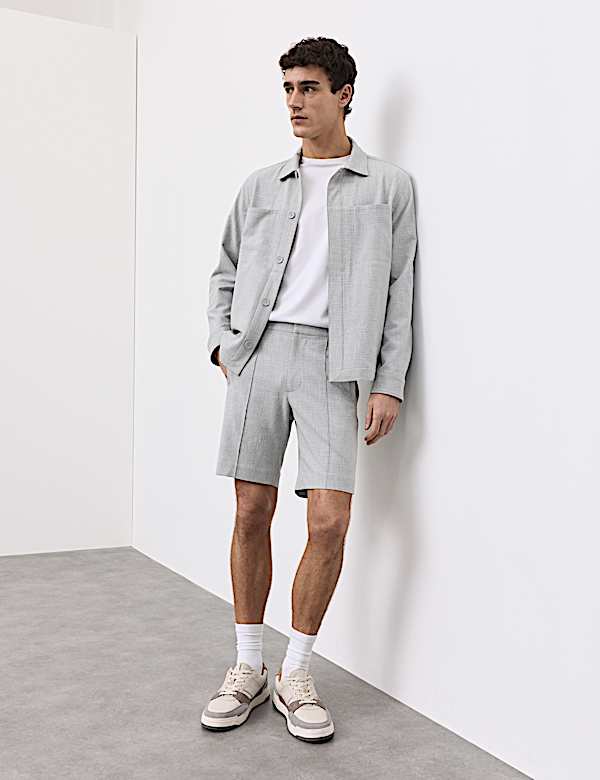 Smart Seersucker Stretch Shorts - US