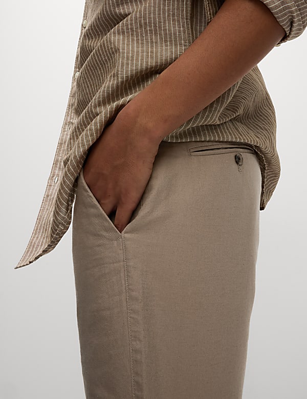 Regular-fit chinoshort van katoen en linnen - BE