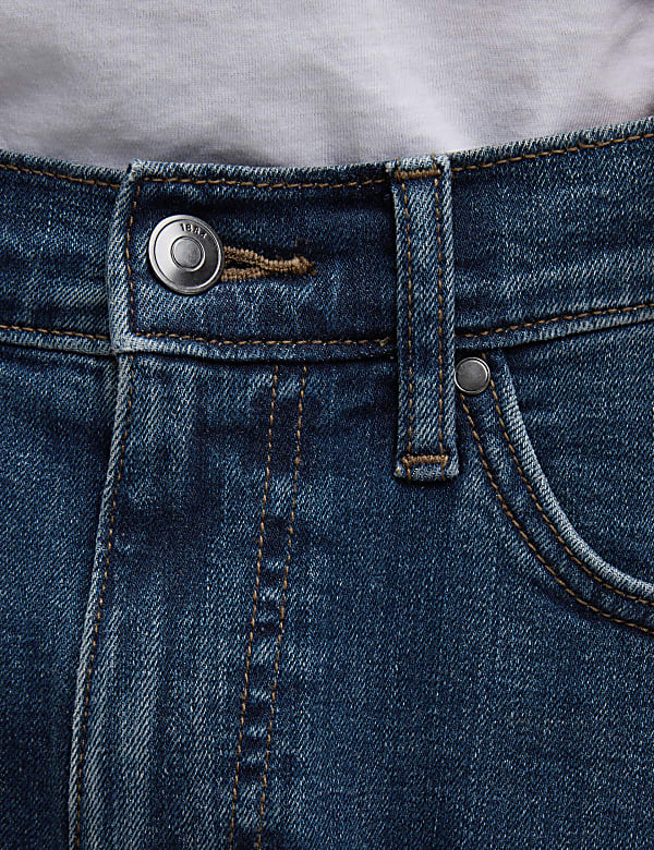 Slim Fit Stretch Jeans