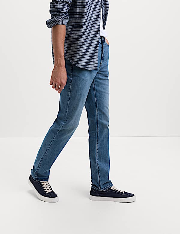 Straight Fit Stretch Jeans