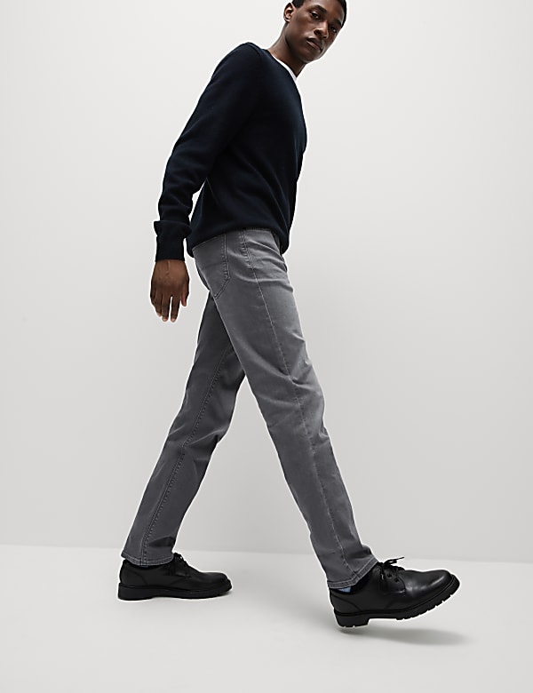 Straight Fit Stretch Jeans
